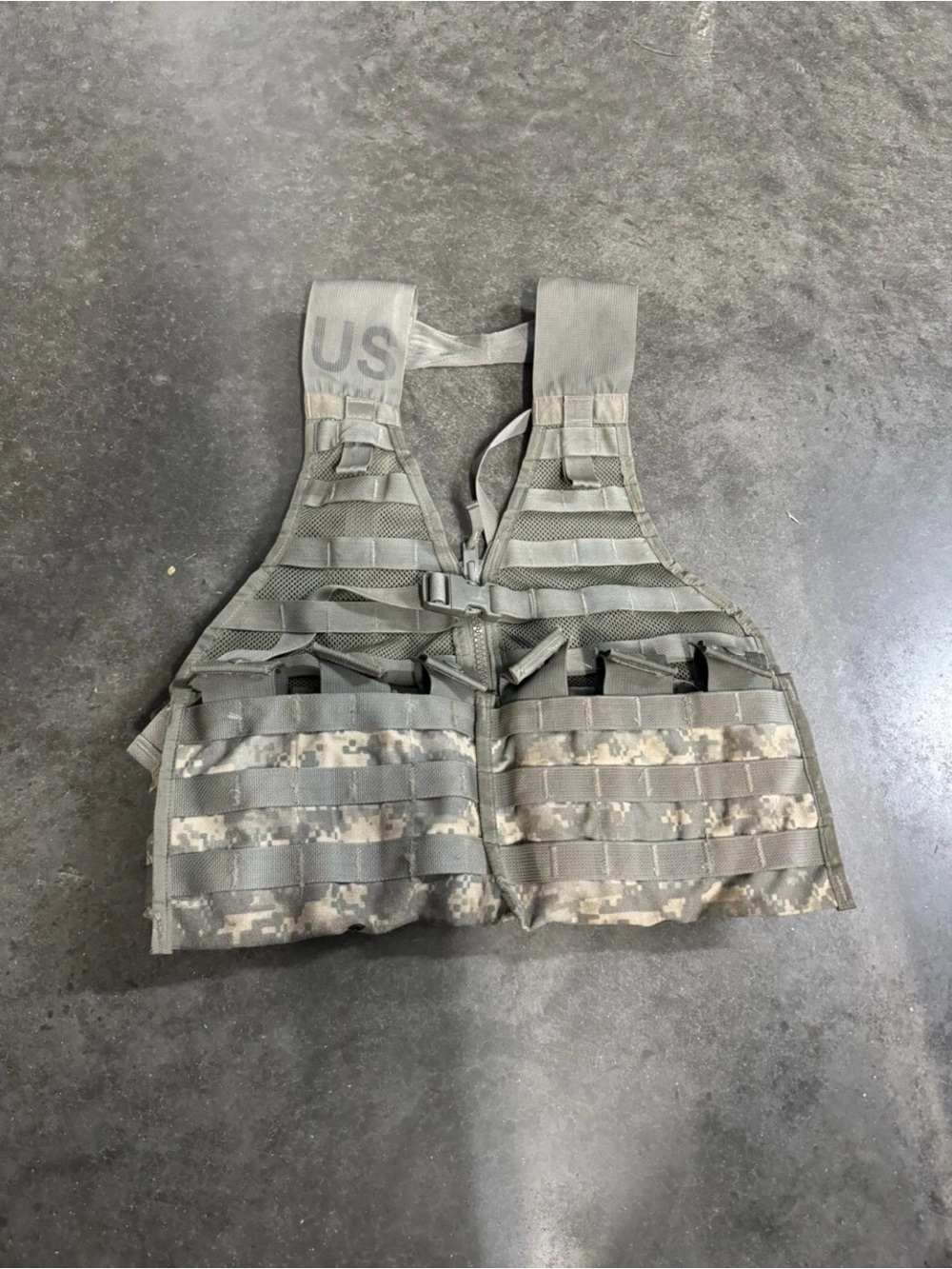 USGI Molle 2 Fighting Load Carrier With 2 Triple Mag Shingles ACU UCP FLC
